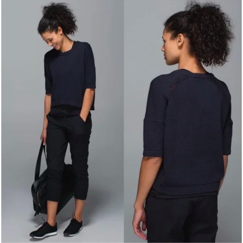 Lululemon Bhakti Reality Short Sleeve Sweater Size 8‎ Navy
